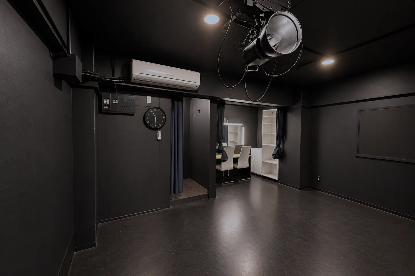 STUDIO 961 亀有店のスタジオ内観