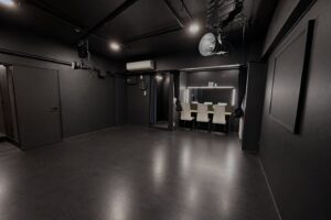 STUDIO 961 亀有店のスタジオと控室